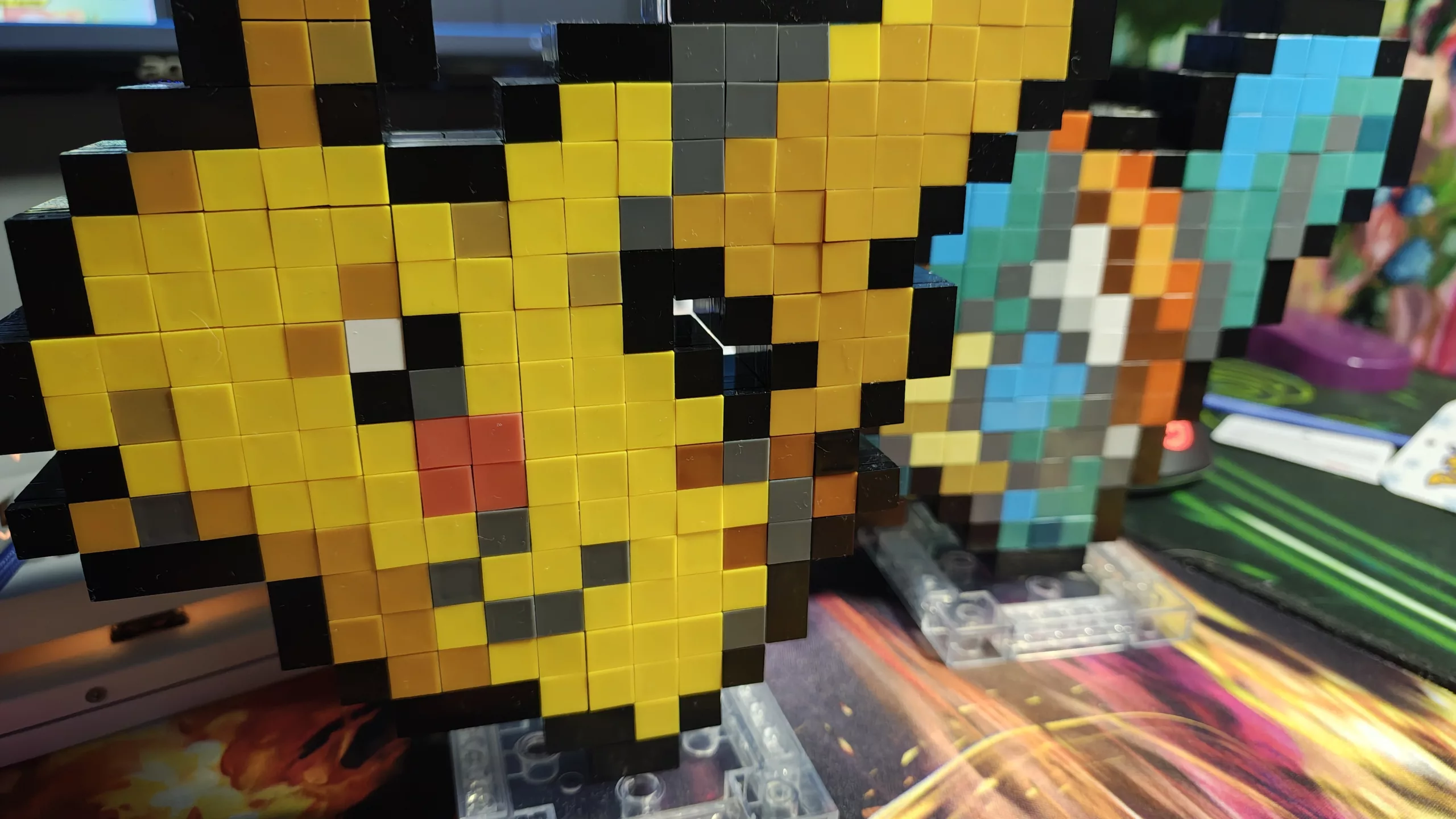 MEGA klocki Pokemon Pixel – fajny pomysł, słabe wykonanie? Nasze wrażenia z Bulbasaurem i Pikachu